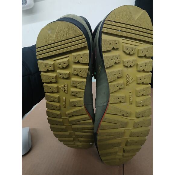 USED Adidas Mens Terrex Snowpitch Cold.RDY Focus Olive/Black/Pulse Olive 10.5 main image 4